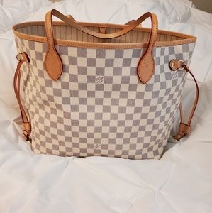 NOT AUTHENTIC tote